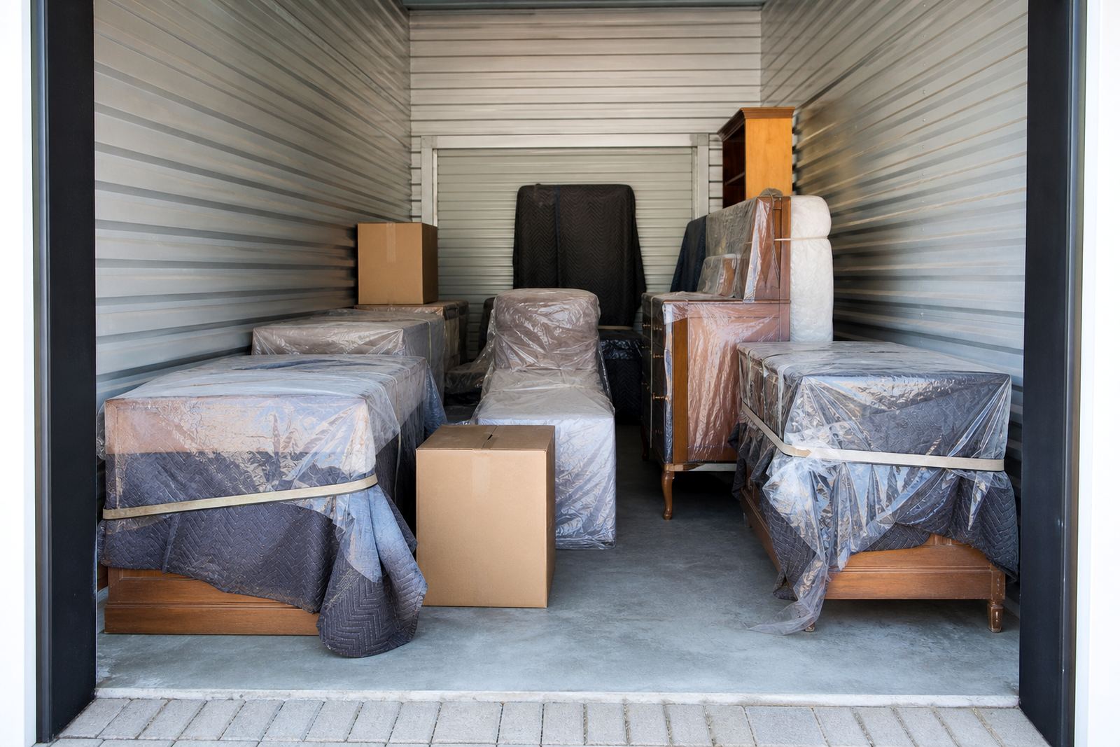 Store Furniture Well